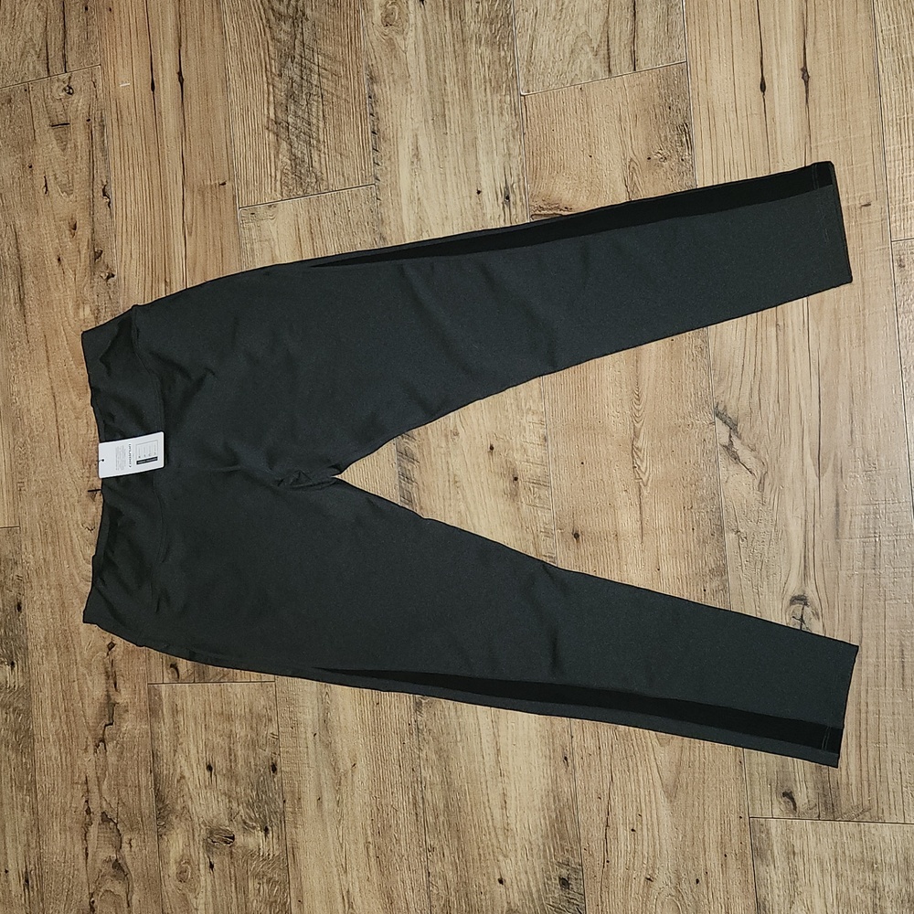 COOrun | Grey Criss Cross Back Leggings